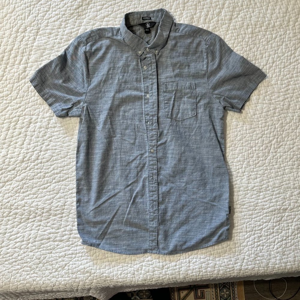 Volcom - Modern Fit - Men's Short Sleeve Button Up Shirt - XL (Light Blue)